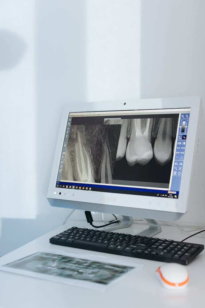 dynamic dental clinic- indiaranagar-lucknow Dynamic Dental Clinic & Implant Centre, Lucknow