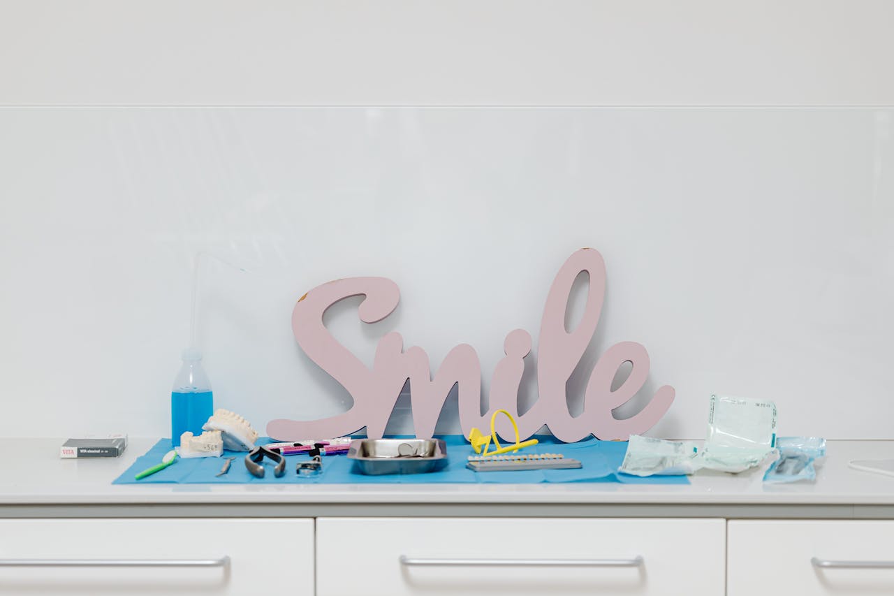 dynamic dental clinic- indiaranagar-lucknow Dynamic Dental Clinic & Implant Centre, Lucknow